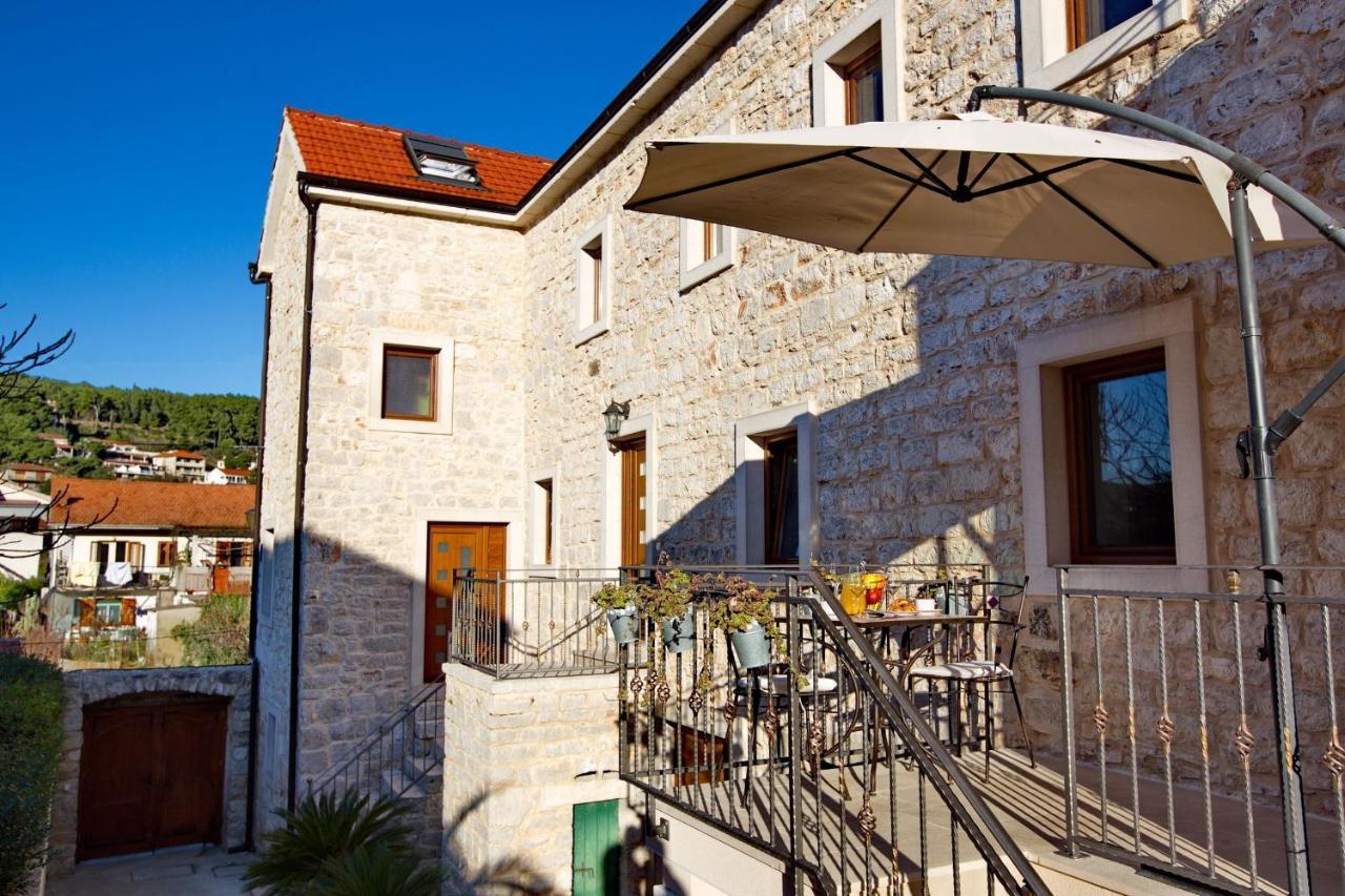 Apartments With A Parking Space Jelsa, Hvar - 8713 Jelsa  Ngoại thất bức ảnh