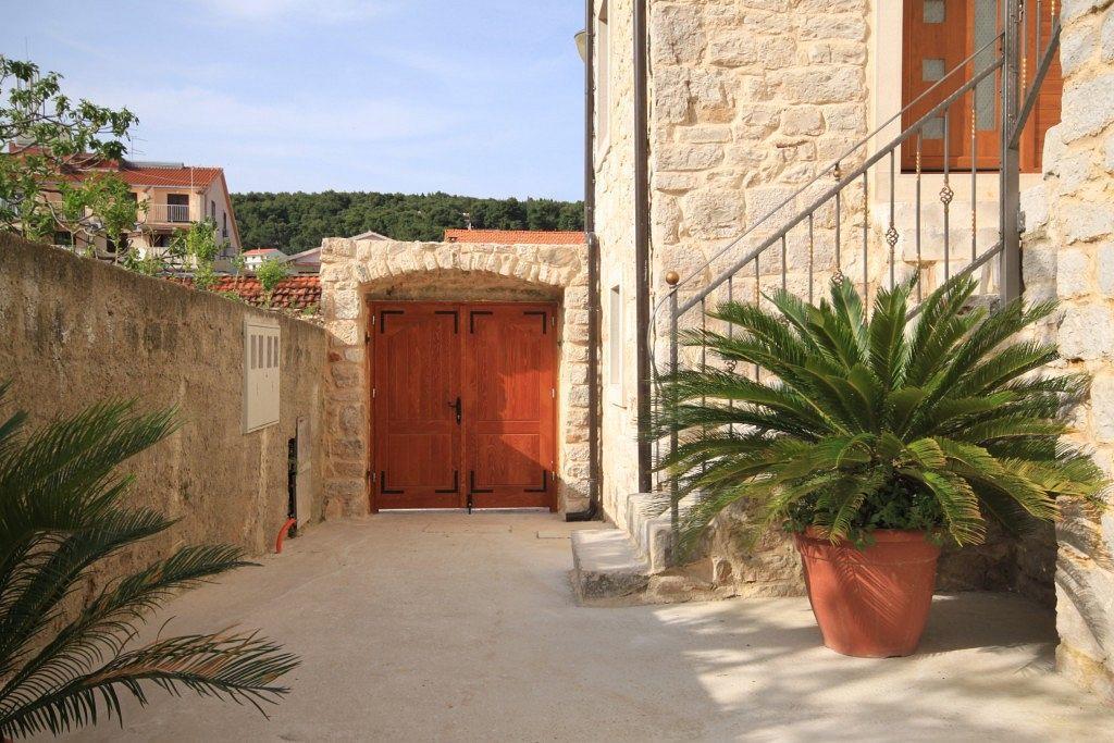 Apartments With A Parking Space Jelsa, Hvar - 8713 Jelsa  Ngoại thất bức ảnh